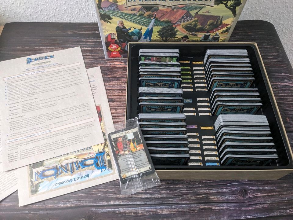 Gesellschaftsspiel "Dominion" (Special Edition) in Isernhagen