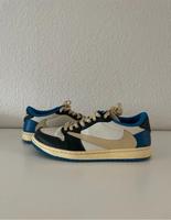 Nike Travis Scott Sneaker Hessen - Wetzlar Vorschau