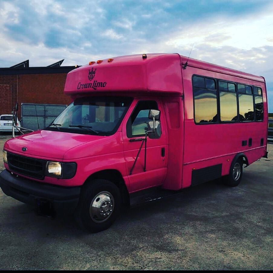 Pink Partybus, Limousinenservice in Münster Unna Hamm in Lüdinghausen