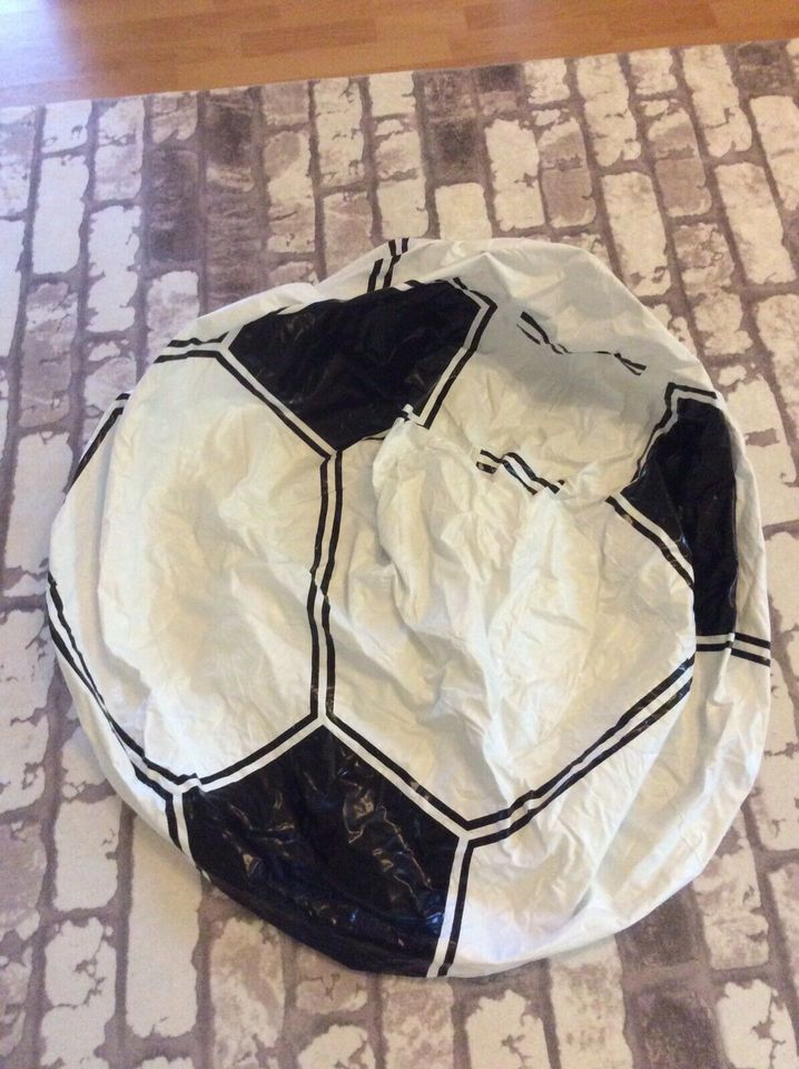 Fußball-Luftsessel / Soccer Ball Chair ~ NEU in Berlin