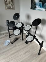 Roland TD1 V-Drum (E-Schlagzeug) Niedersachsen - Ganderkesee Vorschau