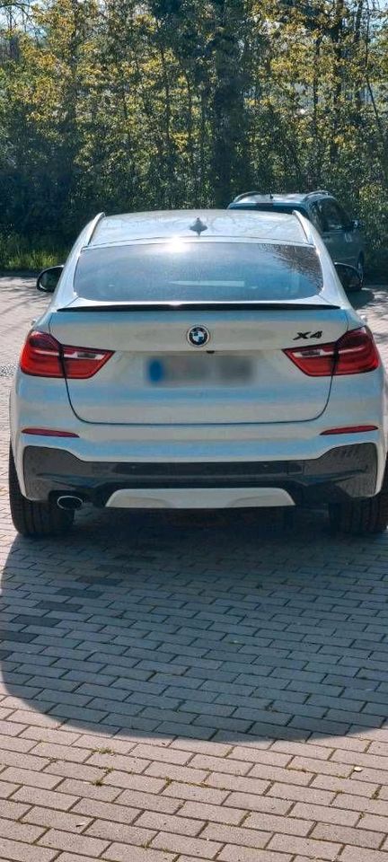 Bmw X4 20d in Wuppertal