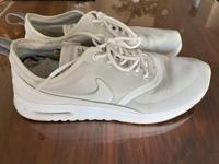 Weiße Nike AirMax Saarbrücken-Mitte - Alt-Saarbrücken Vorschau