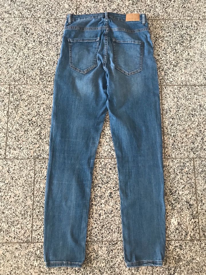 Gina Tricot Damen Jeans blau High waist in Leinefelde