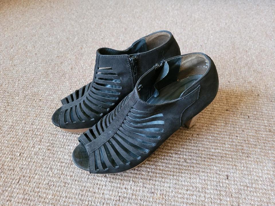 Sommer High Heels Sandalen Paul Green schwarz Gr 5 1/2 in Worpswede