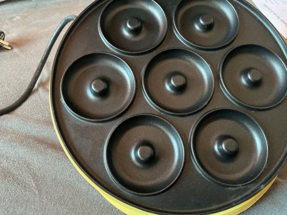 Donutmaker Waffeleisen Toast Backen Kuchen in Blaubeuren