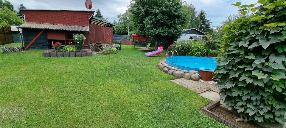 gepflegter Pachtgarten mit Pool in Mahlow/Blankenfelde in Brandenburg