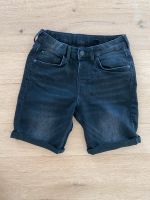 H&M Jeans Shorts/kurze Hose Schwarz Gr. 140 WIE NEU Nordrhein-Westfalen - Oerlinghausen Vorschau