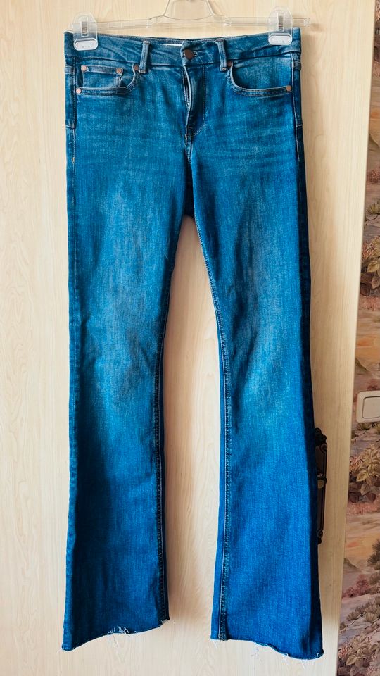 Zara jeans aktuelles Model in Größe 38 in Mainz