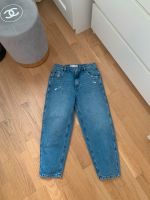 Zara jeans Hose Mädchen mom fit Größe 140 Nordrhein-Westfalen - Haan Vorschau