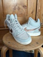 Nike High Sneaker Damen Größe 43 Hessen - Dietzenbach Vorschau