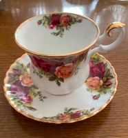 Tasse Untertasse Porzellan Gold ROYAL ALBERT Bone China England Nordrhein-Westfalen - Herne Vorschau