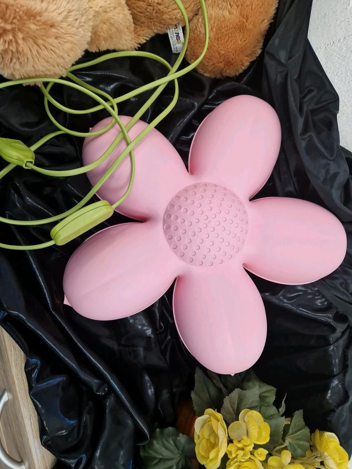 Blumen Lampe Ikea in Fuldatal