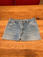 Levi’s Jeans Upcycling DIY Retro High Waist Shorts Hot Pants W34 Rheinland-Pfalz - Speyer Vorschau