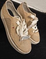 Tommy Hilfiger Schuhe/Sneaker in Gold/ Neu! Bayern - Waldstetten Vorschau