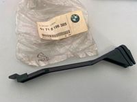 Original BMW Halter Luftführung vo E46 Li + To. - 51718196385 (2x Rheinland-Pfalz - Bitburg Vorschau