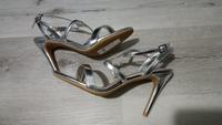 silberne Damen Stiletto Nordrhein-Westfalen - Mönchengladbach Vorschau