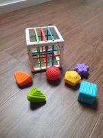 Baby Spielzeug Förderwürfel Motorik Montessori Nordrhein-Westfalen - Sassenberg Vorschau