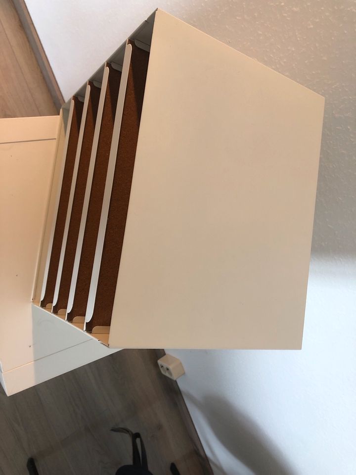 Ikea Kvissle Briefablage weiß in Lübz