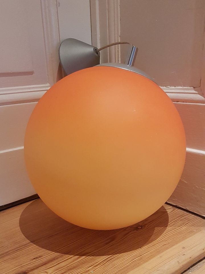 70er Jahre Retro Lampe Kugel Pendel Leuchte in Orange Panton Ära in Berlin