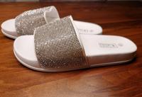 Pantoletten mit Strass, weiß Größe 38 - neu! Köln - Raderthal Vorschau