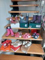 Schuhe Gr 28, Sandalen, Stiefel, Ballerinas, wanderschuhe, Nike, Nordrhein-Westfalen - Monschau Vorschau