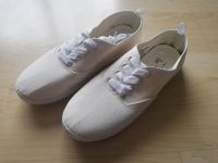 Cremeweiße Stoffsneaker von Primark, Gr. 38, Neu, Damen Baden-Württemberg - Göppingen Vorschau