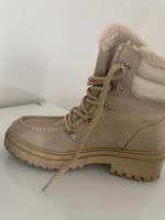 Tamaris Winterstiefel Gr. 40,5 Hessen - Wald-Michelbach Vorschau