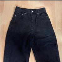 Jeans • schwarz • ultra high wast • loose mom • H&M • Gr.34 Hessen - Neu-Anspach Vorschau