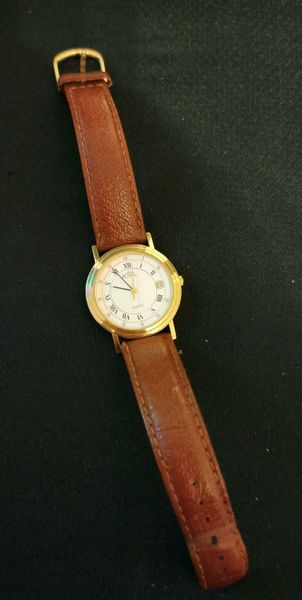 Damen Uhr mit Datum Royal Quartz in Duisburg - Hamborn | eBay Kleinanzeigen  ist jetzt Kleinanzeigen