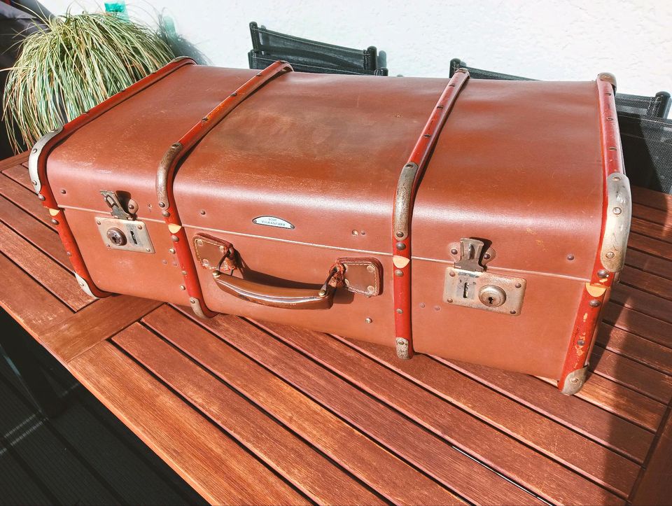 Koffer aus Vulkanfiber in Detmold
