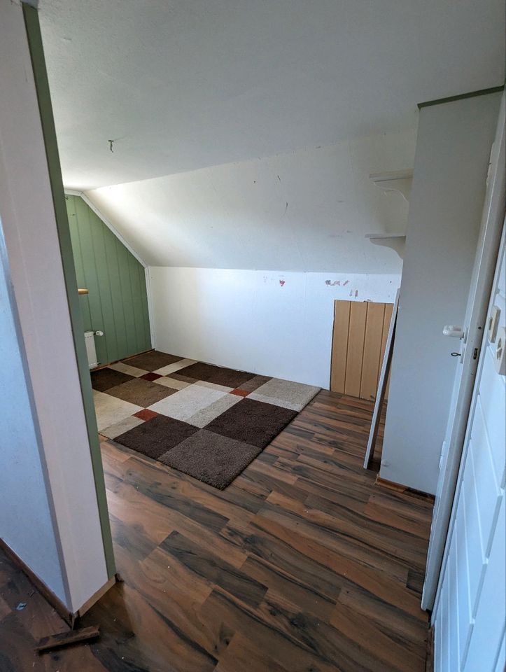 3 bzw. 5 Raum Wohnung in Zwickau Schlunzig zu vermieten in Zwickau