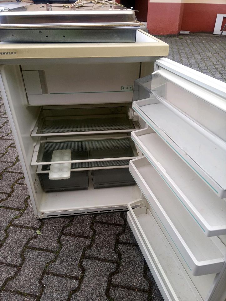 2 LIEBHERR Kühlschrank und gefrieren in Bottrop