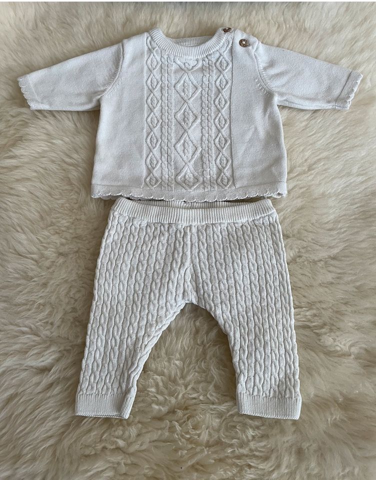 Verschiedene Newborn feinstrick set gr 50,56 neuwertig je 13€ in Schenefeld