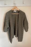 Janina Cardigan Strickjacke Khaki Oversize 36/38 S Niedersachsen - Seelze Vorschau