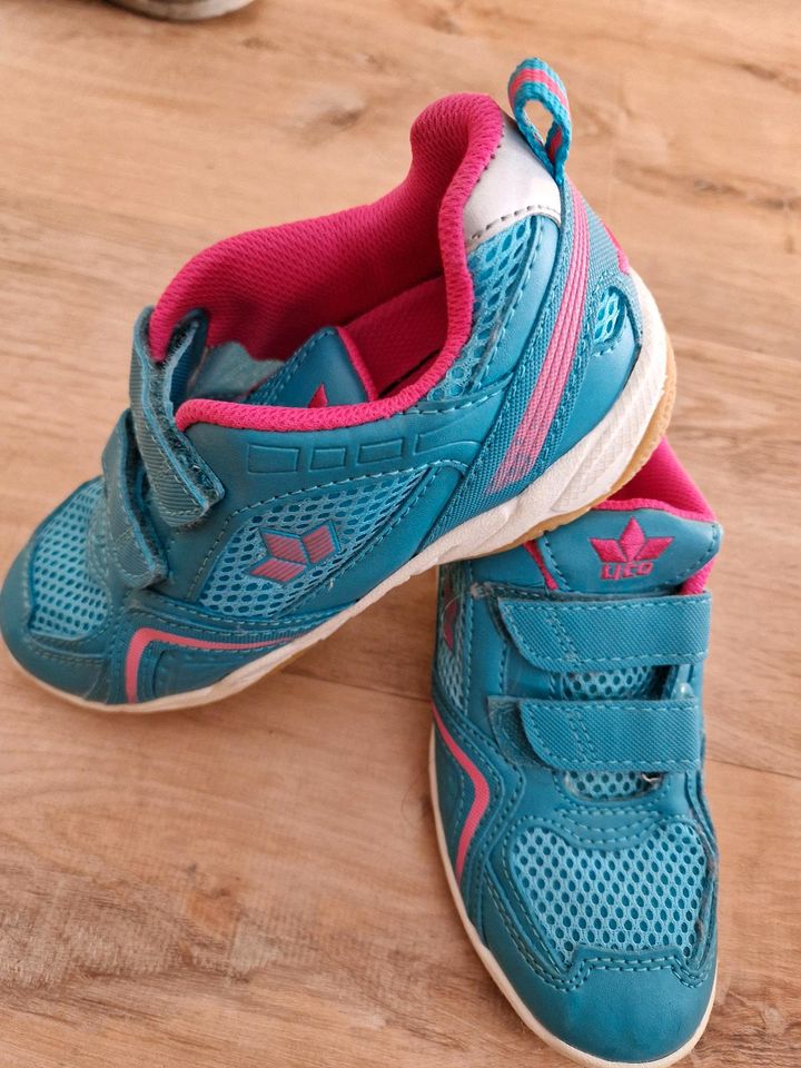 Sportschuhe Lico türkis pink Gr 30 in Falkensee