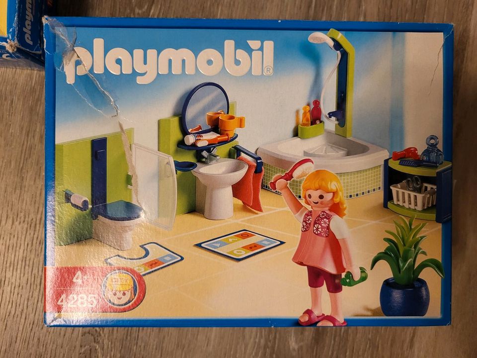 Playmobil 4279 Wohnhaus mit Erweiterung 7387 Beleuchtung 7390/1 in Emmerthal