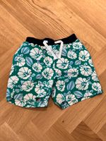 Petit Bateau Kinder Badeshorts Badehose Gr. 110 Hamburg-Nord - Hamburg Uhlenhorst Vorschau