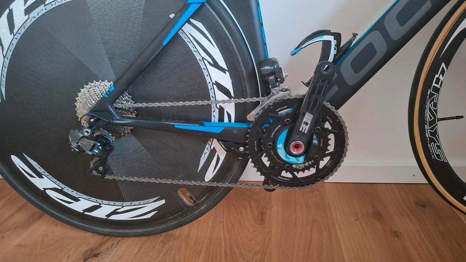 Focus Izalco Chrono Triathlonrad Zeitfahrrad Ultegra Di2 M (55) in Bernried