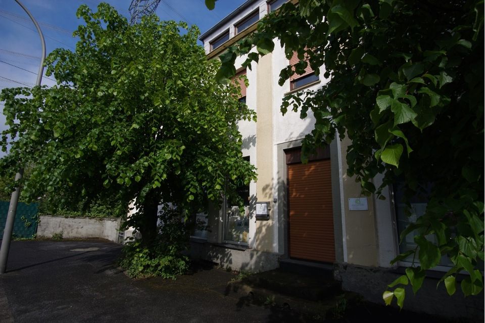 Mehrfamilienhaus mit großem Grundstück in Toplage in Dortmund