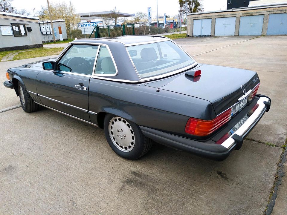 Mercedes Benz SL 560 R107 cabrio in Burghammer