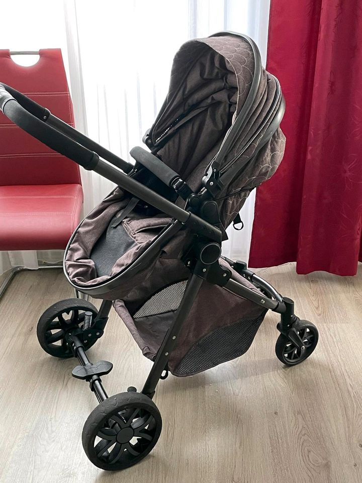 Kinderwagen 3in1 in Lohfelden