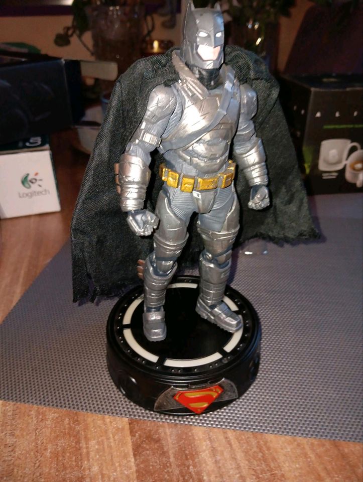 Batman Figur in Elmshorn
