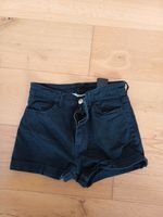 Schwarze Short H&M 158 Bayern - Durach Vorschau