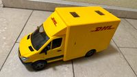 Bruder DHL mit Fahrer inkl. Gitterbox München - Trudering-Riem Vorschau