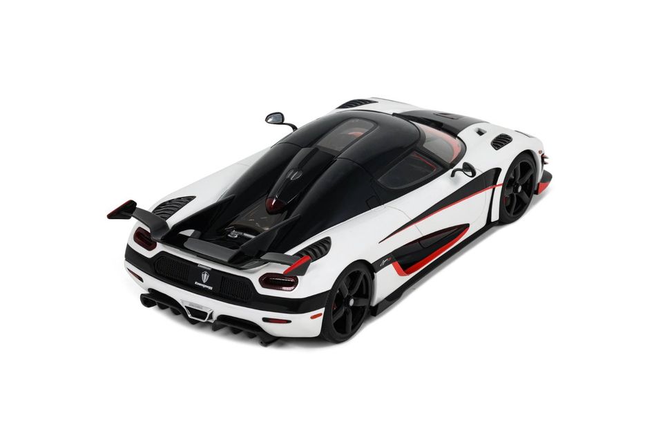 GT Spirit Koenigsegg Agera RS 2015 Arctic White Modellauto 1:18 in Driedorf