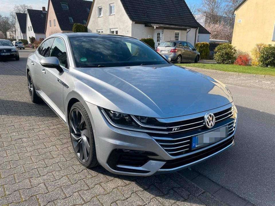 Vw Arteon R Line in Essen