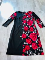 Wunderschönes Abendkleid gr.44 Kleid Rosenkleid Rosen Etuikleid Bayern - Treuchtlingen Vorschau