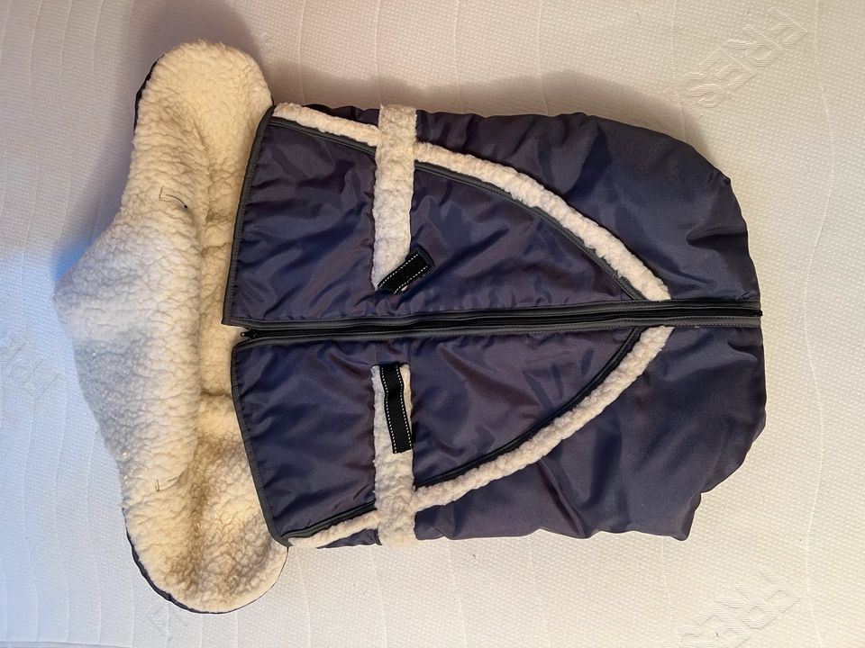 Winter Schlafsack für den Kinderwagen in St. Georgen