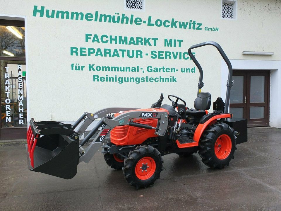 Kubota - Allradtraktor, Traktor, Schlepper in Schmiedeberg